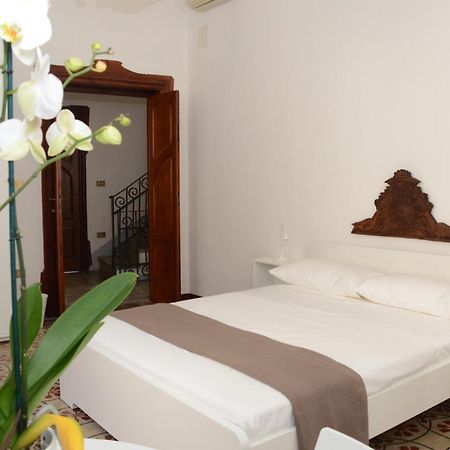 مبيت وإفطار سينيسكولا Casa Cabras المظهر الخارجي الصورة