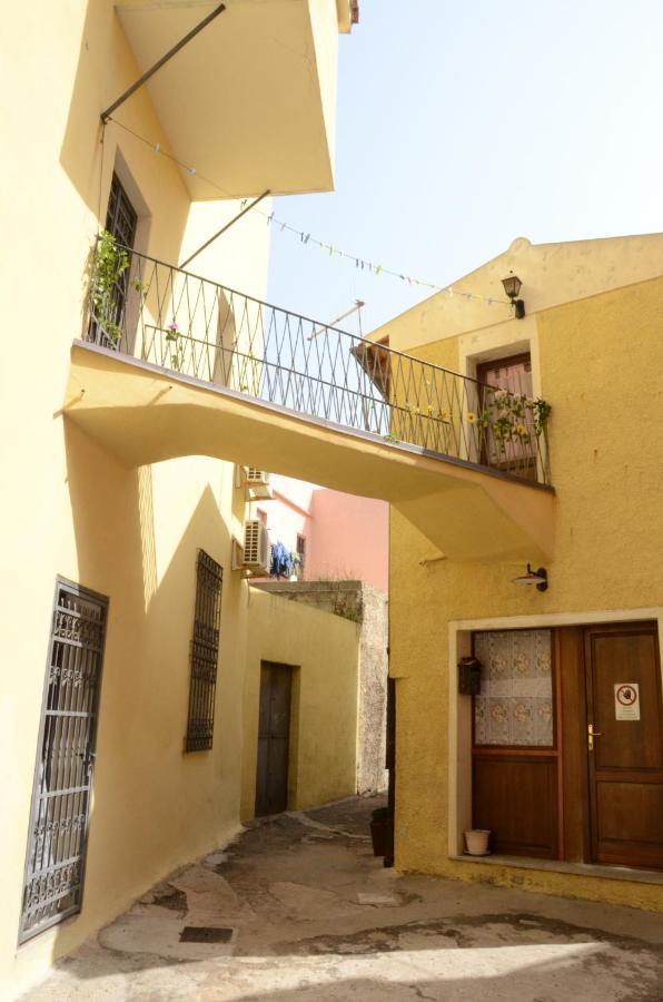 مبيت وإفطار سينيسكولا Casa Cabras المظهر الخارجي الصورة